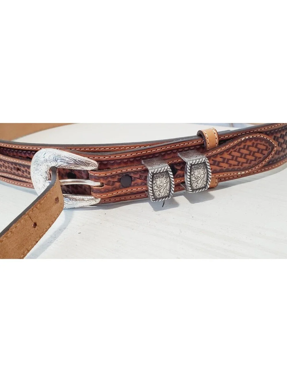 Vintage JUSTIN Buckle Belt Western Tapered 36 Brown TOOLED Leather